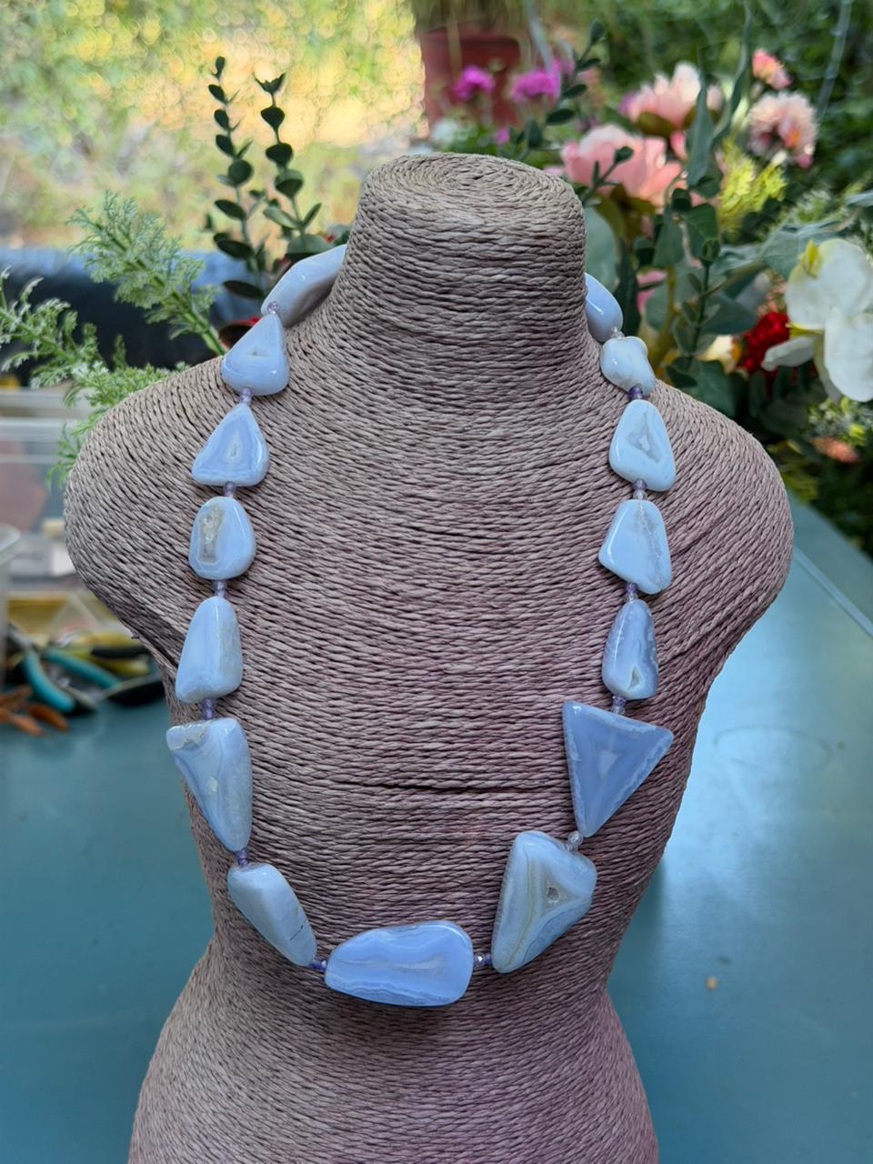 Calcita azul fosilizada