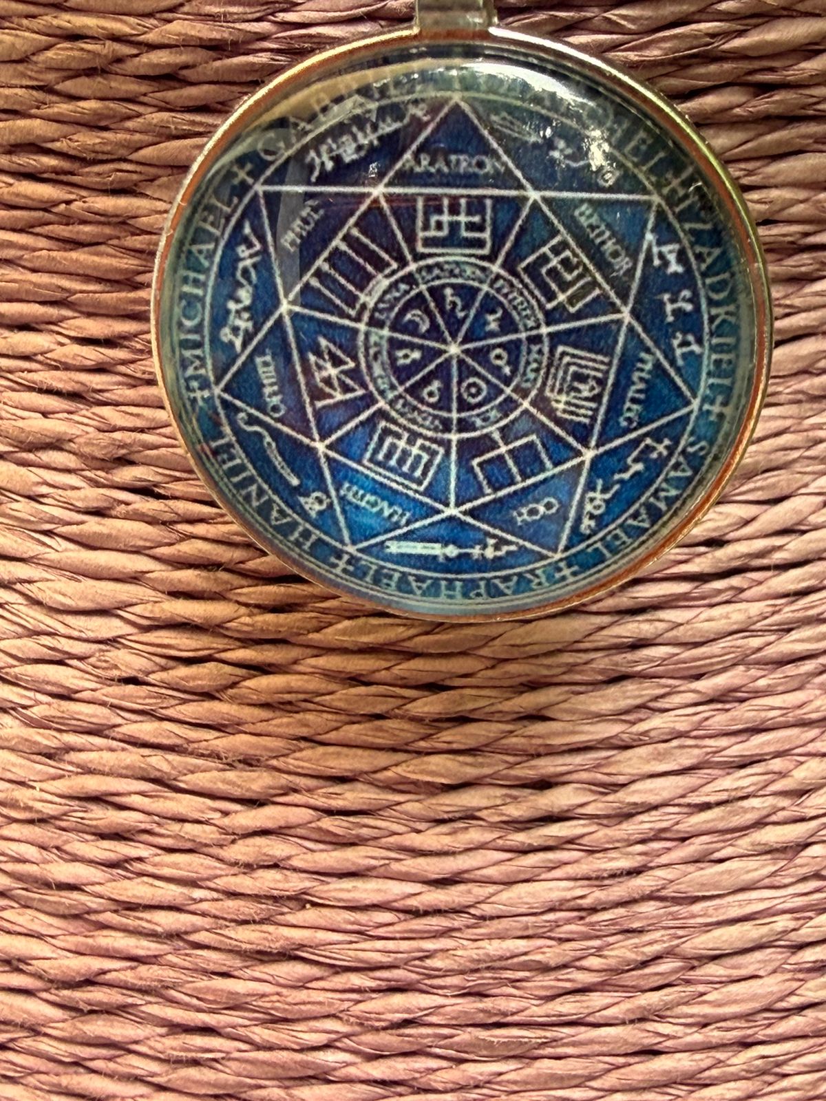 Collar hilado con apatitas azules