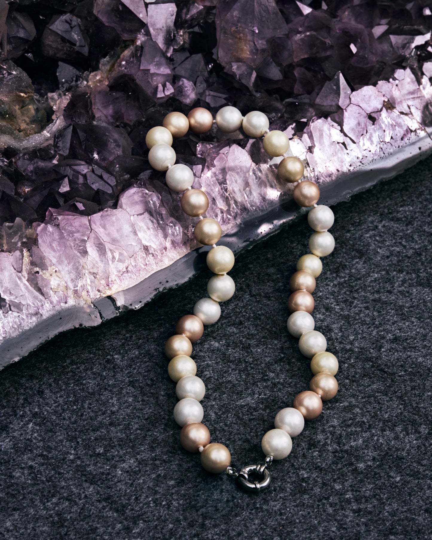 Perlas de nácar colores pastel