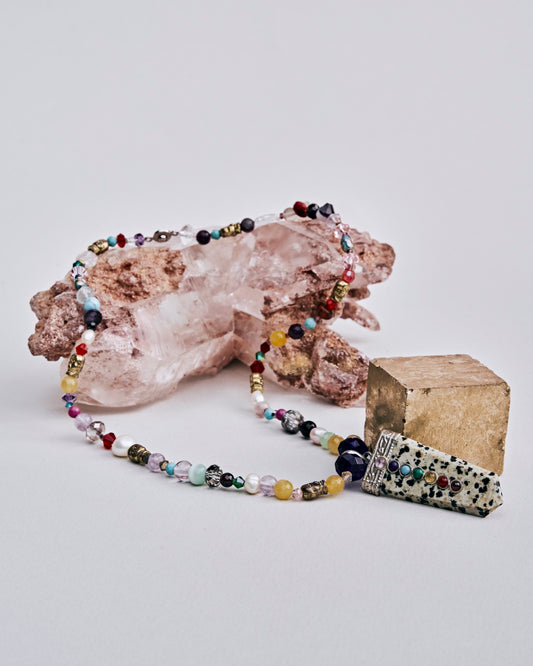 Amuleto de jaspe dálmata